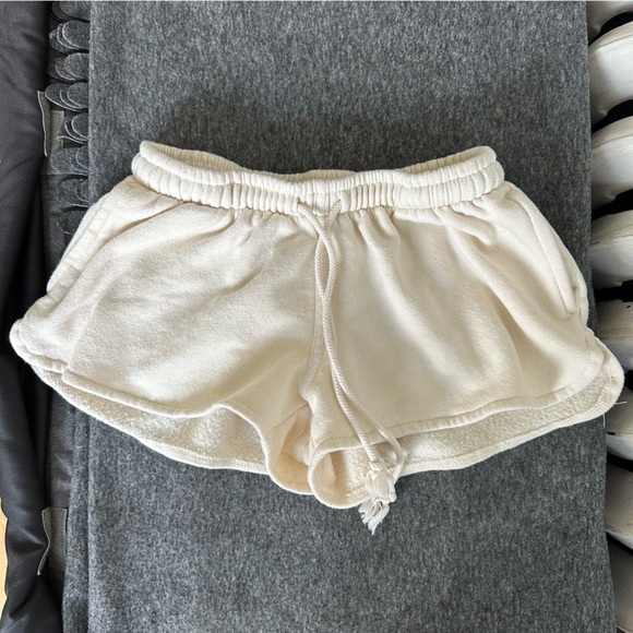 Brandy Melville Pants - Cream Brandy Melville sweat shorts